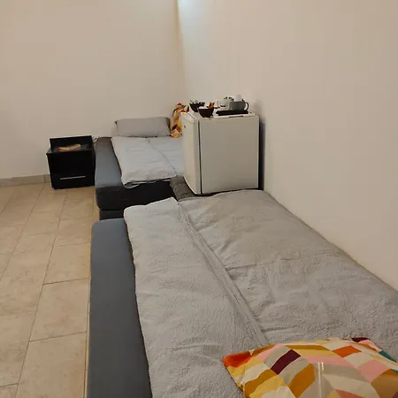 Holiday home Smestaj U Centru Grocke *